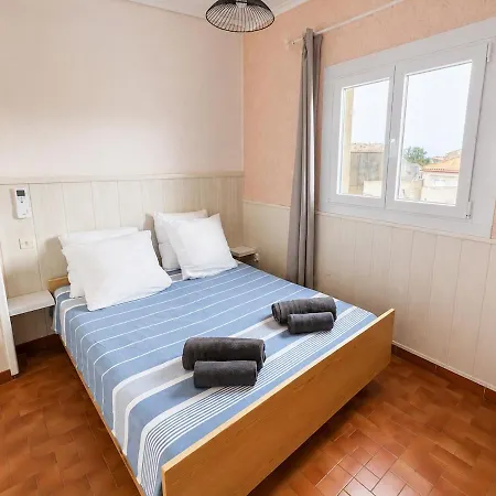 Duplex Avec Balcon - Climatisation - 150 M De La Lägenhet